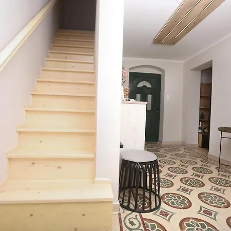Villa F&t