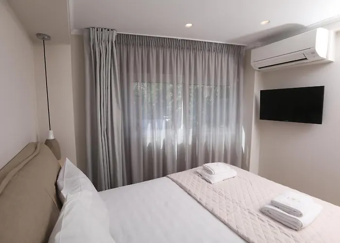 F&t Villa *
